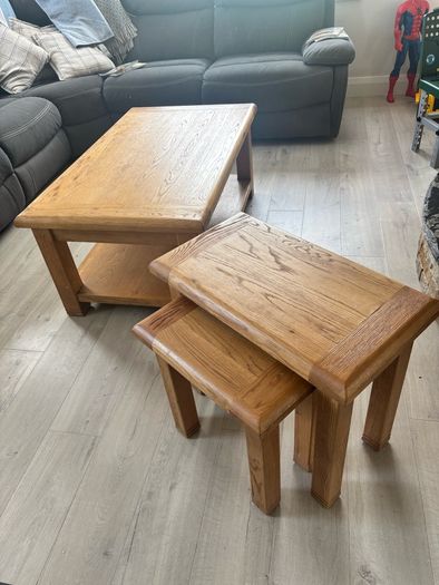 Solid Oak Coffee Table & Nest of Tables