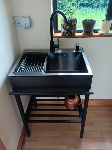 Free standing Sink