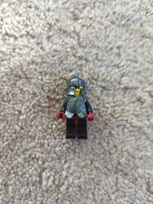 Knights Kingdom II - Shadow Knight, Speckle Black-Silver Armor and Helmet