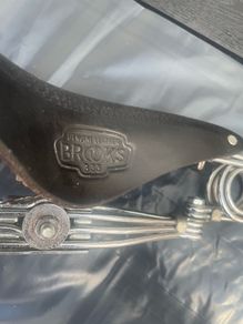 Brooks B33 men's saddle