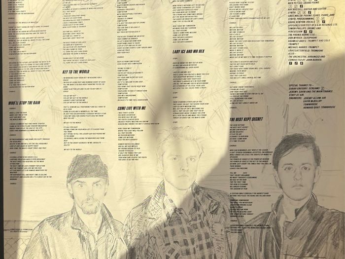 Heaven 17- The Luxury Gap. UK first pressing. Both cover and LP in really great condition. Comes with printed inner sleeve.