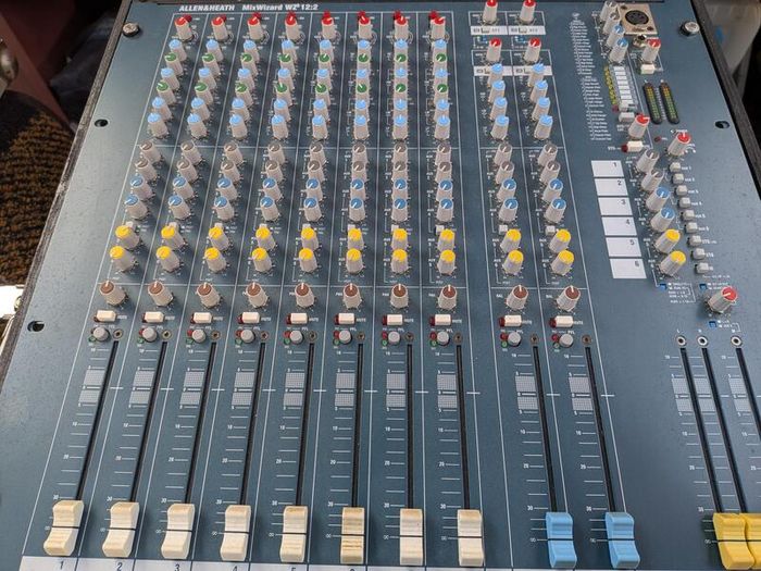 Allen & Heath MixWizard Mixer + 2 Sony MiniDisc Decks & Flight Case