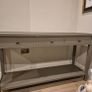 Hedgeroe : William Console Table in Clay Image 4