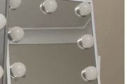 holly wood mirror
