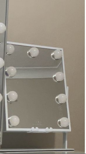 holly wood mirror