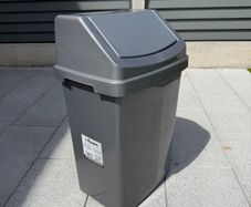 Rubbish & compost bins