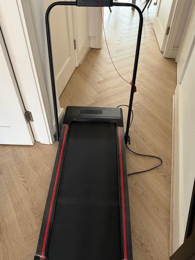 Walking treadmill