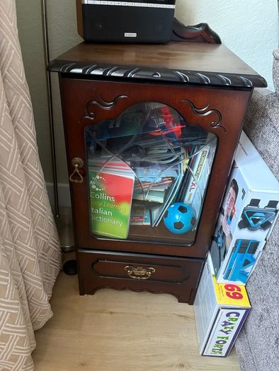 Mahogany unit