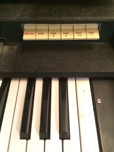 Jennings organ J.68