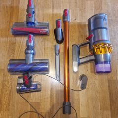 Dyson V15 Absolute