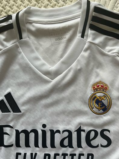 Real Madrid Long Sleeve 2024/25 XL Jersey