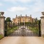 Set of brand new solid cast iron gates with posts Image 4