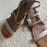 White/biege sandals, size 6 Image 6