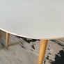 kids table and chair Image 9