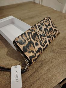 Guess Wallet