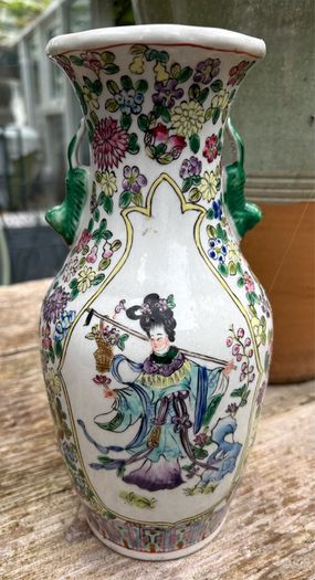 Traditional Chinese Porcelain Vase with hand painted figures