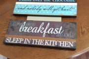 Signs funny