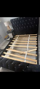 Luxury Black Velvet Tufted Bed Frame