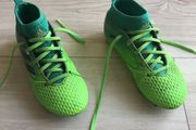 Adidas Junior Football Boots size UK 13 (EU 31,5)