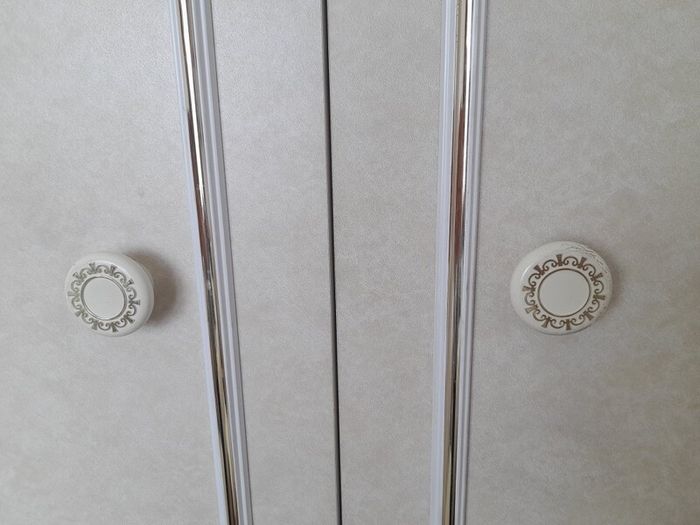Wardrobes and locker