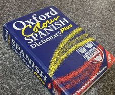 Oxford Colour Spanish Dictionary Plus