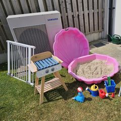Sand pit, garden toys, stair gate