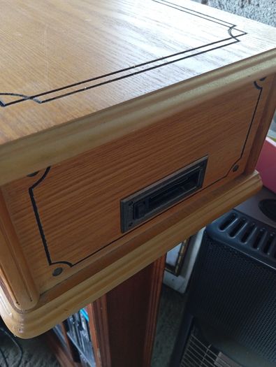 Vintage style record player