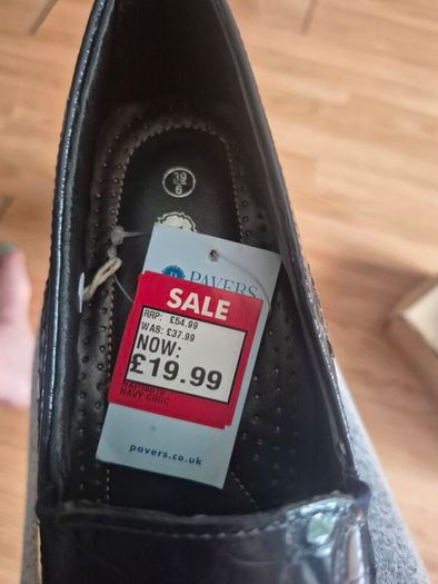 Pavers shoes patent size 6 New
