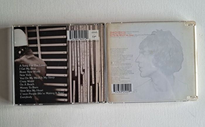Richard Ashcroft x 2