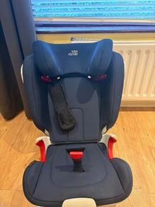 car seat/ buster