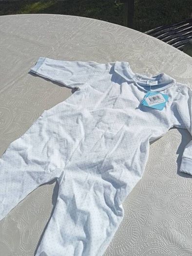 Baby clothes