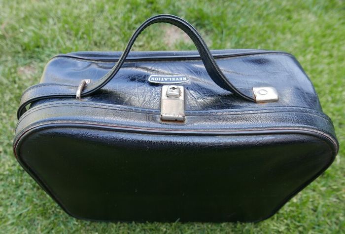 Vintage 1900S Black Textured faux-leather Revelation Train Vanity Case