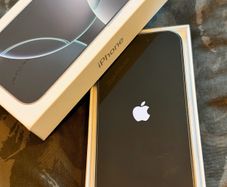 iPhone 16 Pro 128GB - White Titanium - Unlocked - Mint Condition (95% Battery)