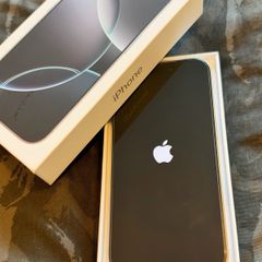 iPhone 16 Pro 128GB - White Titanium - Unlocked - Mint Condition (95% Battery)