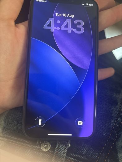 iphone 11  pro