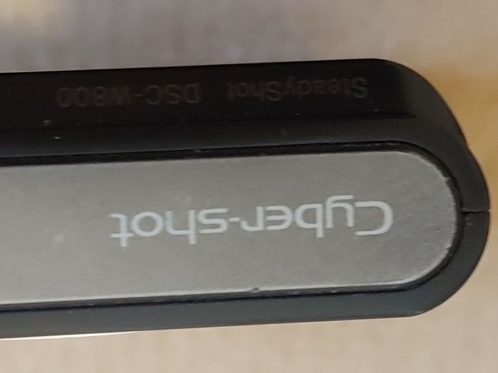 Sony Cyber-shot, Model DSC-W800, 20.1 Megapixels, 5 x optical Zoom, Battery Charged, Tested Fine, No Memory Card, Excellent Cosmetic Condition and working great