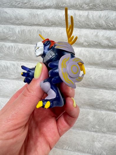 Invizimals Precursor IMC Toys Playstation Mega Action Figure Video Game approx. 7 cm. Used Please see photos