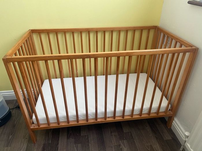 Free baby cot, travel cot, and other items