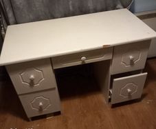Office white desk 5 metal drawer