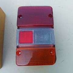Nissan Urvan E23 Tear Lamp.