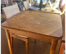 table & chairs