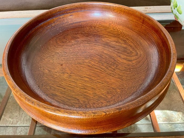 Magnificent Vintage Wide Wooden Turned Shallow Fruit Salad Bowl 1950s 1960s