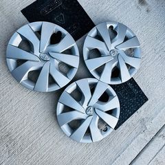 Toyota Vitz 14 inch Wheel Trims Set of 3 Used