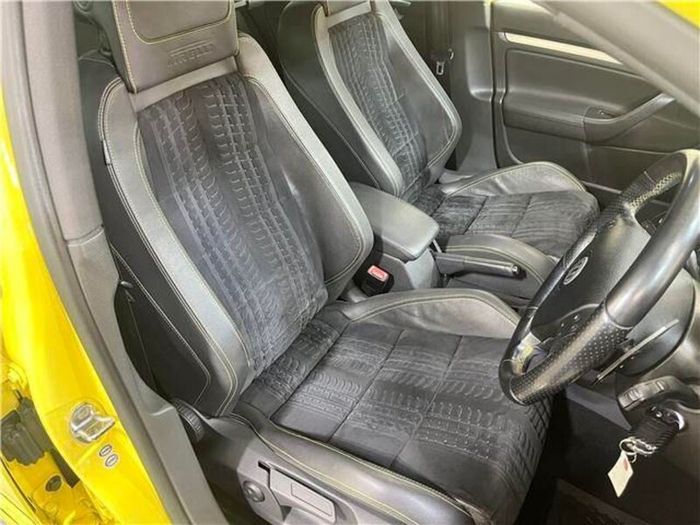 2009 VW Golf GTI Pirelli Edition only 66k kms!