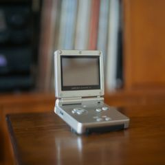 Gameboy Advance SP with games