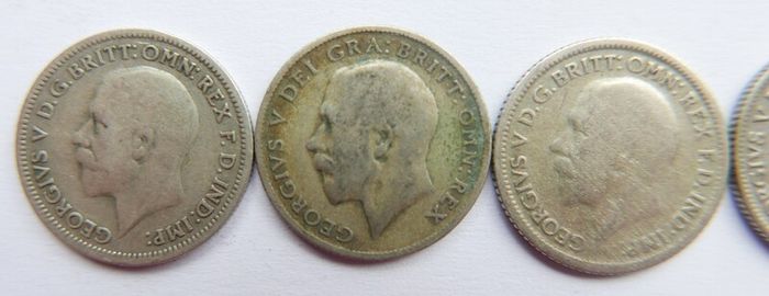 Vintage Silver Coins Six Pence 1921-1929-1930-1933 and 3 Pence 1951 12,3g