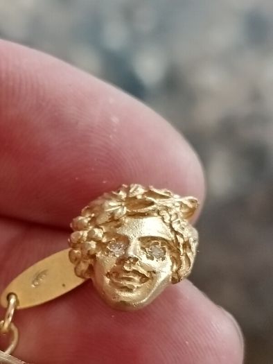 A Stunning pair of Mid Nineteenth Century Gilt Silver Cufflinks with Diamond Eyes