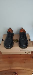Dr Martens shoes size 5