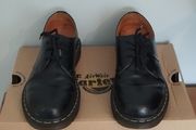 Dr Martens shoes size 5