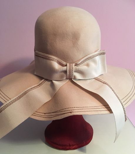 Vintage MISS DOLORES Fabulous Wide Brim HAT 60s